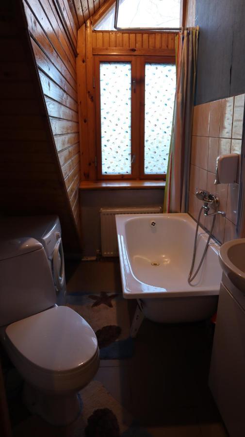 Excelsior Guesthouse Jūrkalne エクステリア 写真